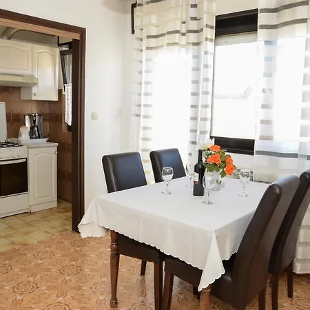 Apartmán Sestan
