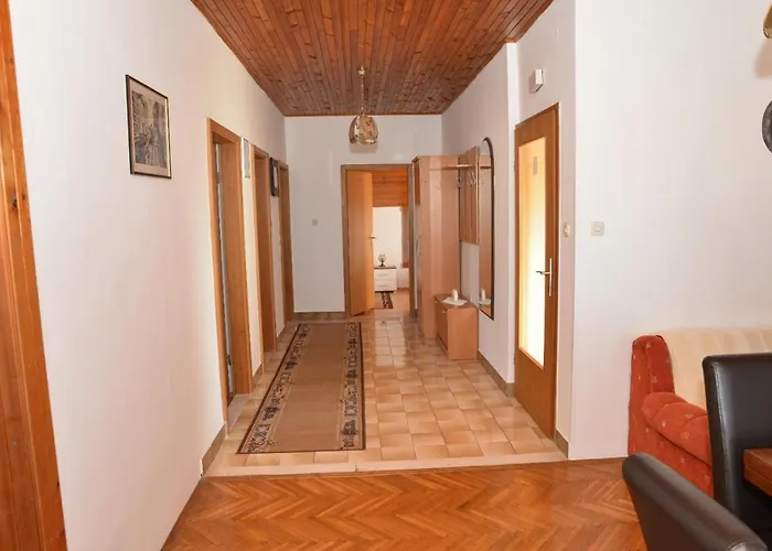 Apartment Sestan
